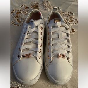 Ted Baker Fashion Sneakers Women's size 7.5